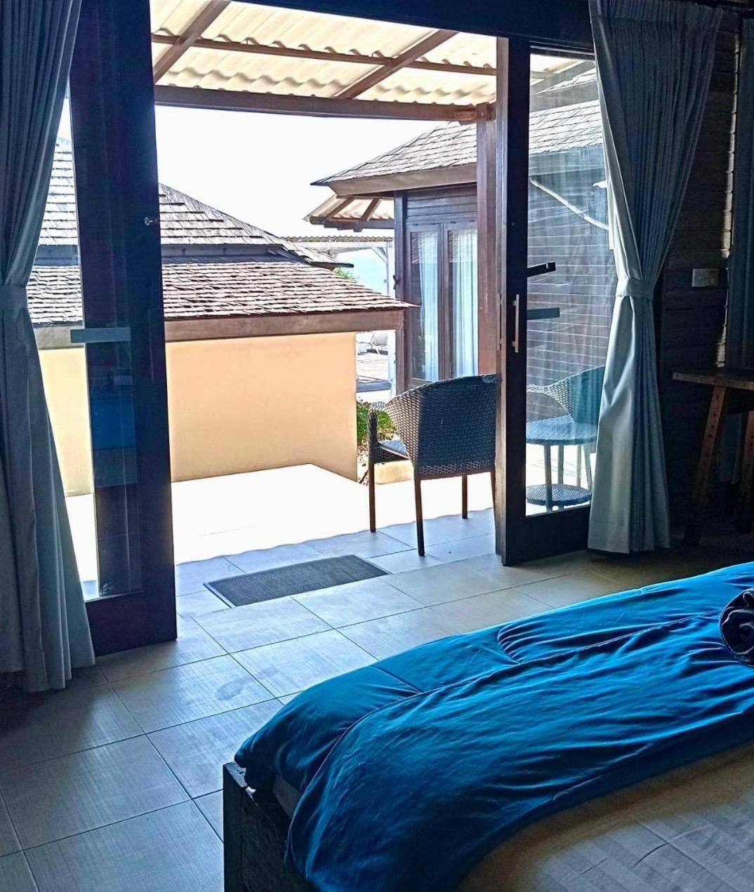 The Palms Ceningan Hotel نوسا ليمبونغان الغرفة الصورة