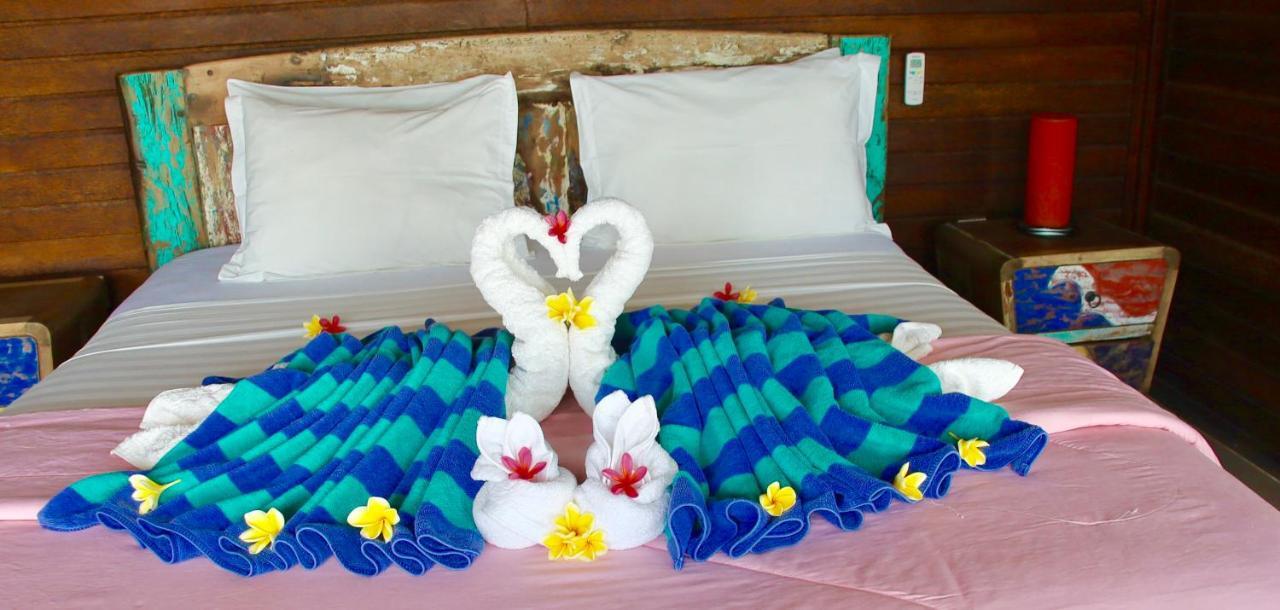 The Palms Ceningan Hotel نوسا ليمبونغان المظهر الخارجي الصورة